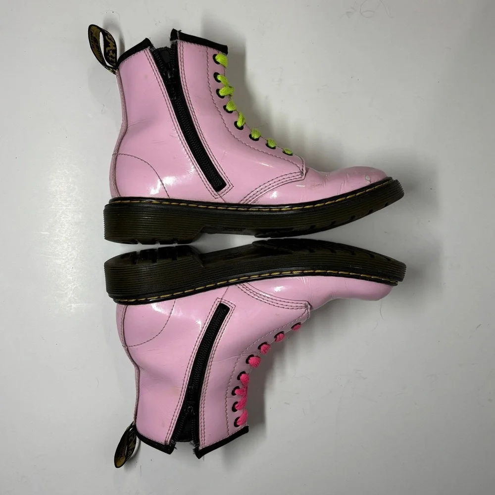 Dr. Martens Delaney Air Wair Kids Pink Patent Leather Combat Boots Zipper FLAW 2